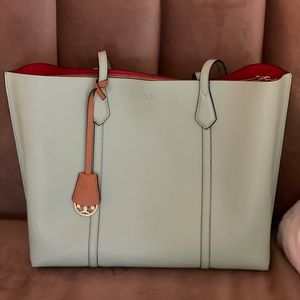 Tory Burch Perry 3 pocket